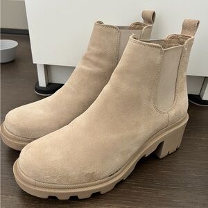 Steve madden tan booties 10